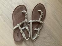 Steve Madden Zehensandale, Gr. 38, beige, neu! Hessen - Hünstetten Vorschau