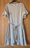 neu Sommer Volantkleid mit dezentem Druck H&M Gr.44 Geb. Freizeit Hessen - Darmstadt Vorschau