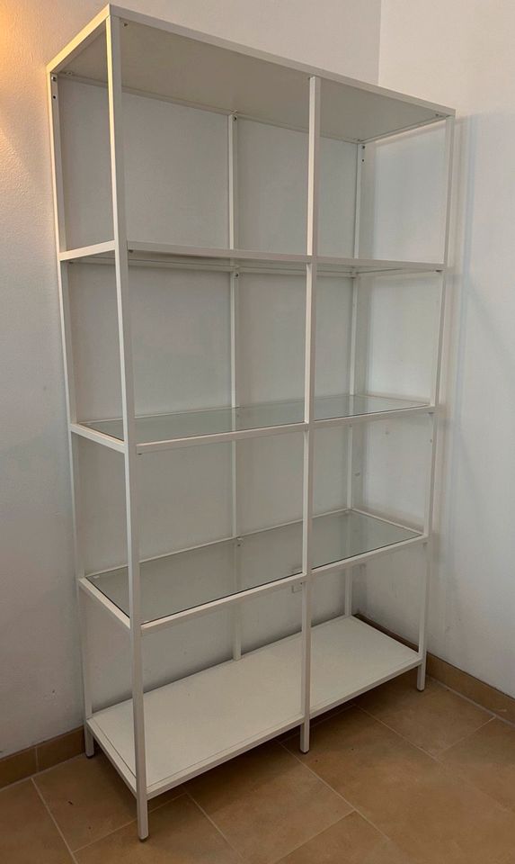 Ikea Regal Vittsjö weiß mit Glas 100x175cm in Köln