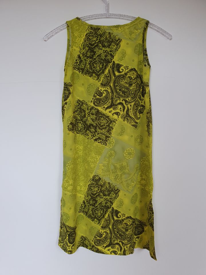 Mädchen Kleid Grün Gr. 140 in Stadtbergen