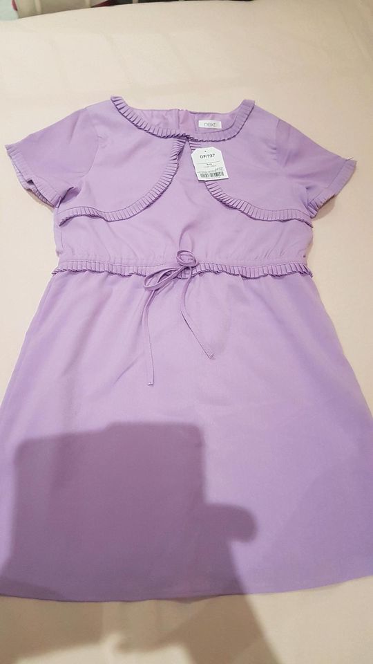 Next Mädchen Anlass Kleid Gr.128, neu mit Etikett in Braunfels