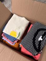 Karton mit T-Shirts Gr.XL/XXL Rheinland-Pfalz - Harschbach Vorschau