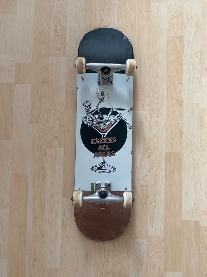 SKATEBOARD GLOBE EXCESS 8" KOMPLETTBOARD (WHITE BROWN) in Riedlingen