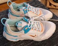 Nike React Live GS Gr.39 Brandenburg - Oranienburg Vorschau