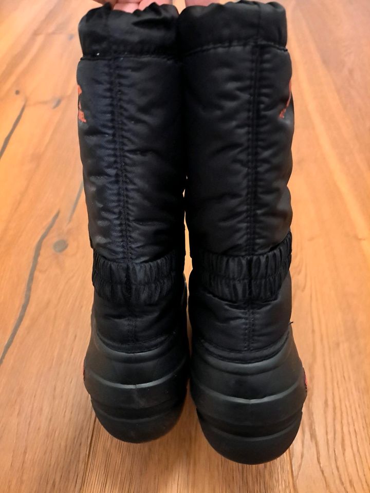 NEU Sorel Youth Flurry Schneestiefel Gr. 35 in Frankfurt am Main