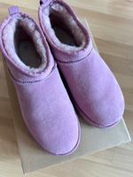 UGG Boots Ultra Mini - Stiefel - rosa - Größe 43 Niedersachsen - Lüneburg Vorschau