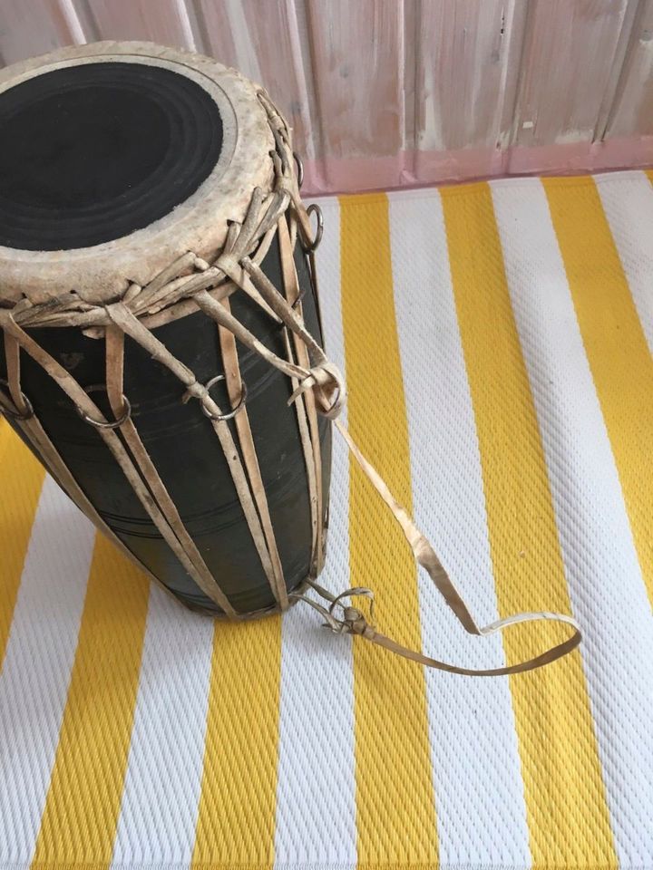 Trommel indische Tabla Leder Indien doppelseitig länglich in Dettum