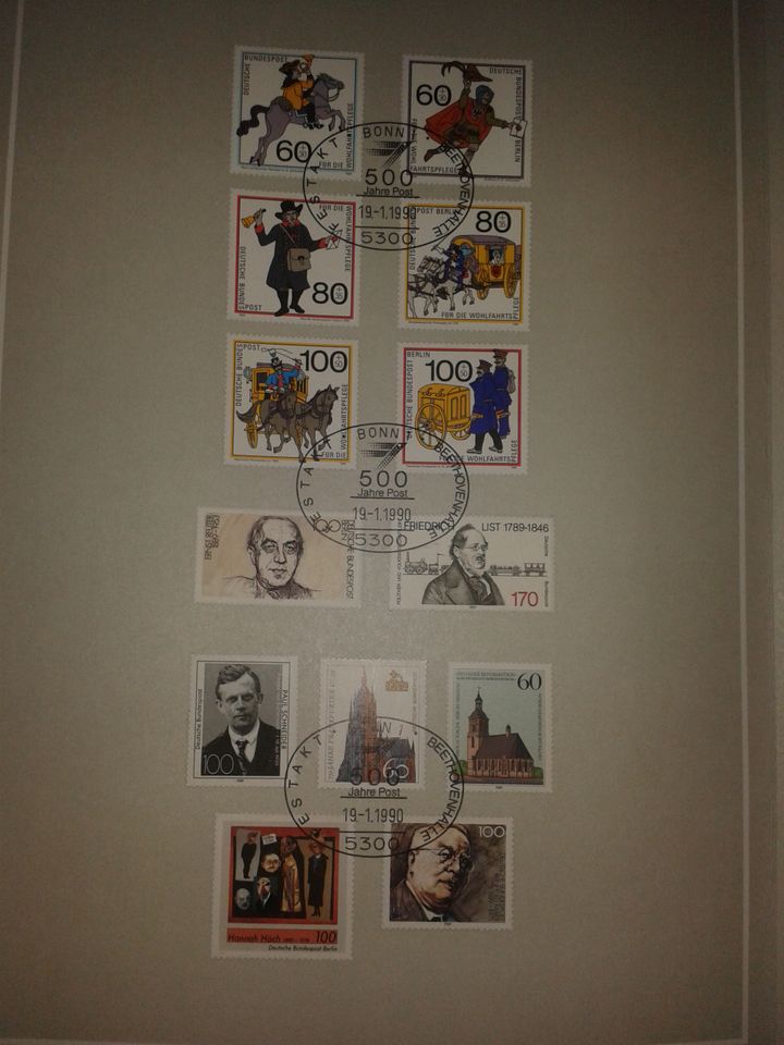 Briefmarkenalbum mit Sonderstempel " 500 Jahre Deutsche Post" in Duisburg