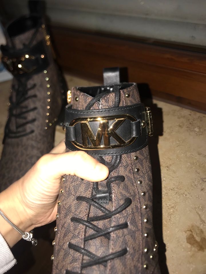 Michael Kors Stiefeletten 37 in Gelnhausen