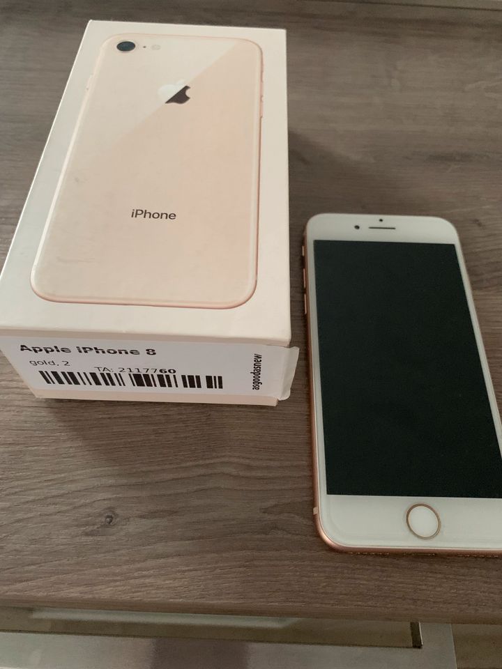 iPhone 8, rosé, 64 GB, in Top Zustand in Seßlach