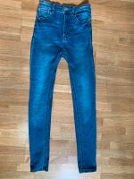 Jeans - Jeanshose - Röhrenjeans - Hose - Gr.36 - Pull&Bear Berlin - Lichtenberg Vorschau