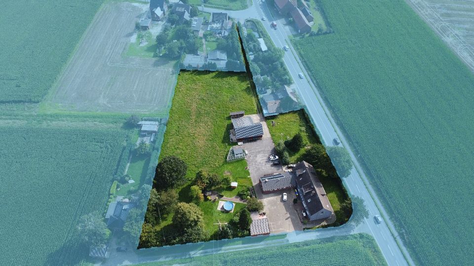 Energieeffizientes Gebäudeensemble mit großflächigem Grundstück in Drensteinfurt