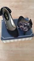 schwarze Pumps Katie mit Spitze + Schleife von Ruby Shoo, Gr. 40 Sachsen - Freiberg Vorschau