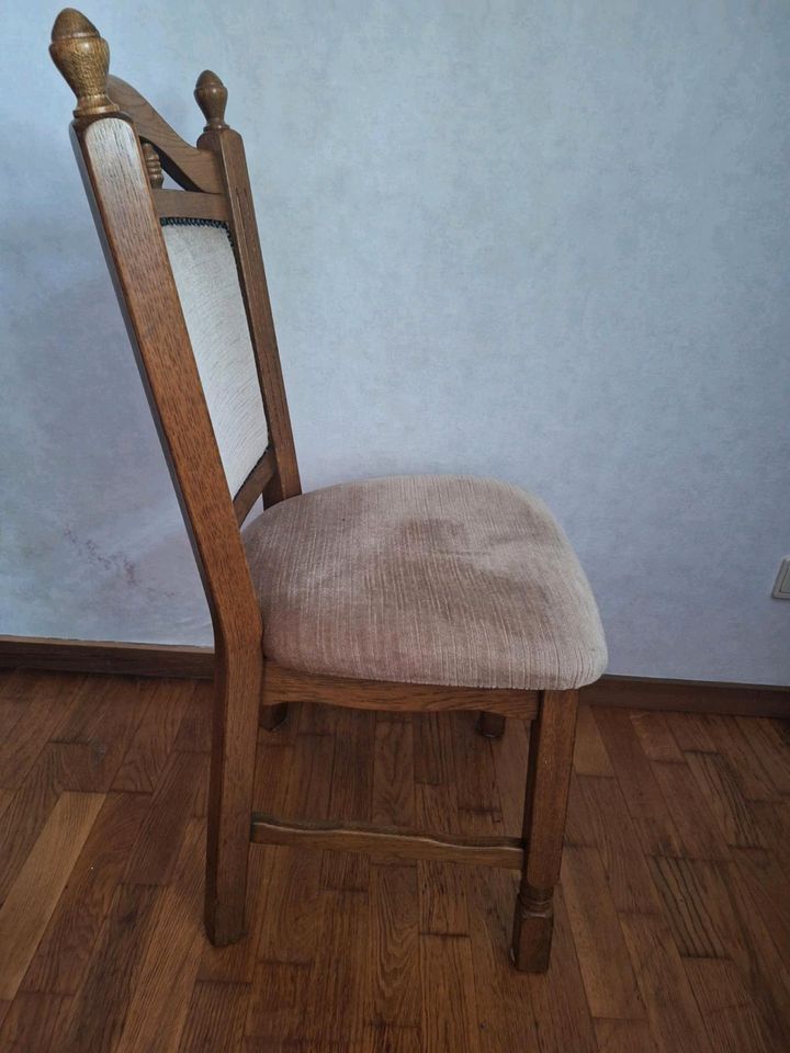 Stühle, gepolstert in Hoogstede