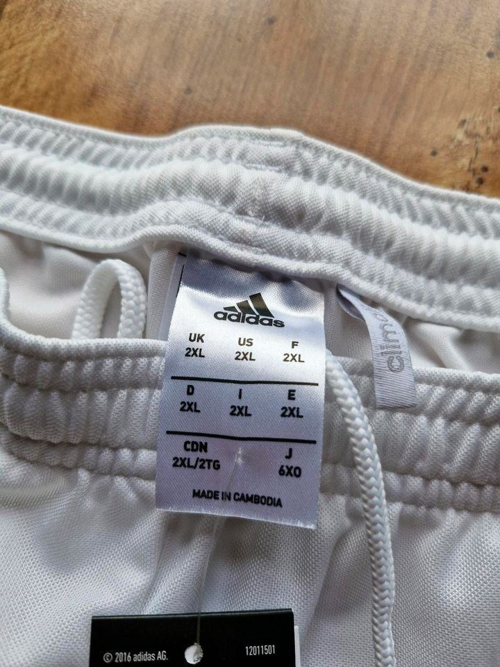 Adidas Kurze Hose neu 2 XL Weiß in Thür