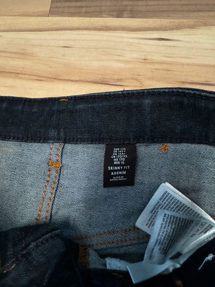 H&M Jeans Gr. 170 Dunkelblau Skinny Fit stretch NP 29€ in Seevetal