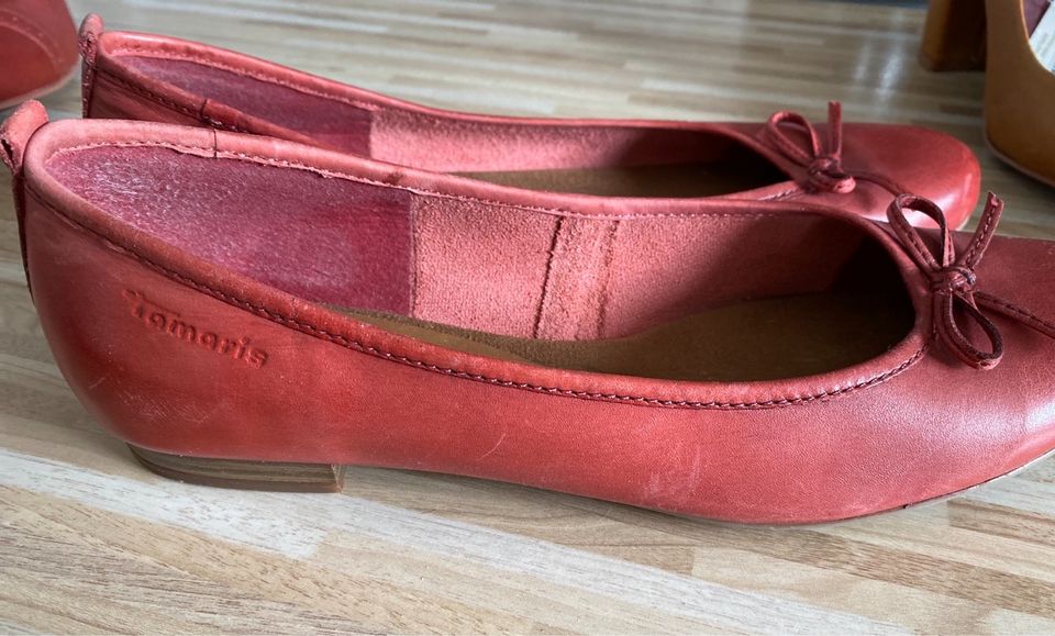 TAMARIS SCHUHE BALLERINAS ROT 39 DIRNDL in Bayern - Höhenberg i. T. | eBay  Kleinanzeigen ist jetzt Kleinanzeigen