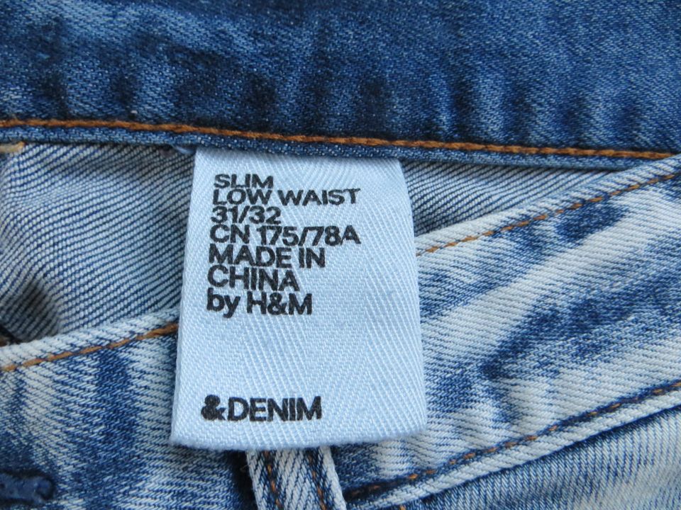H&M Jeans 31/32 W31 L32 Slim Low Waist Denim Jeans Hose in Schwanewede
