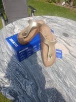 Birkenstock Gizeh Damensandalette Gr. 40 Gold, neu mit Karton Hessen - Hofheim am Taunus Vorschau