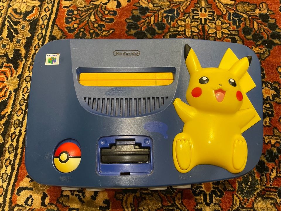 Nintendo N64 Pikachu Edition in Berlin