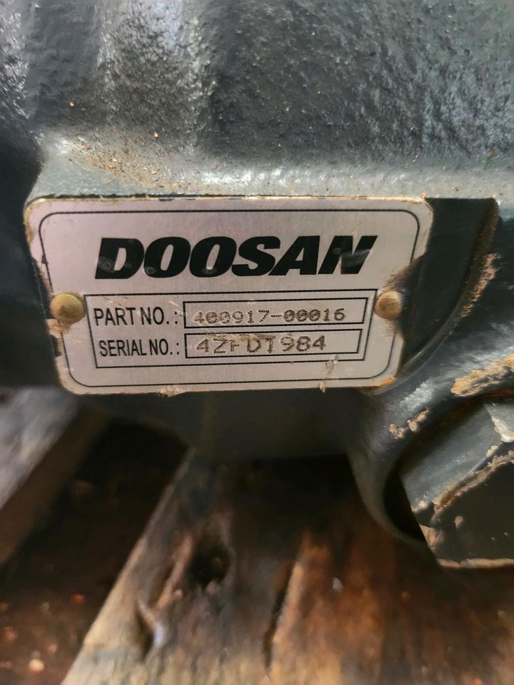 Doosan Hydraulikpumpe 400917-00016 Radlader DL420-5 DL550-5 in Leipzig