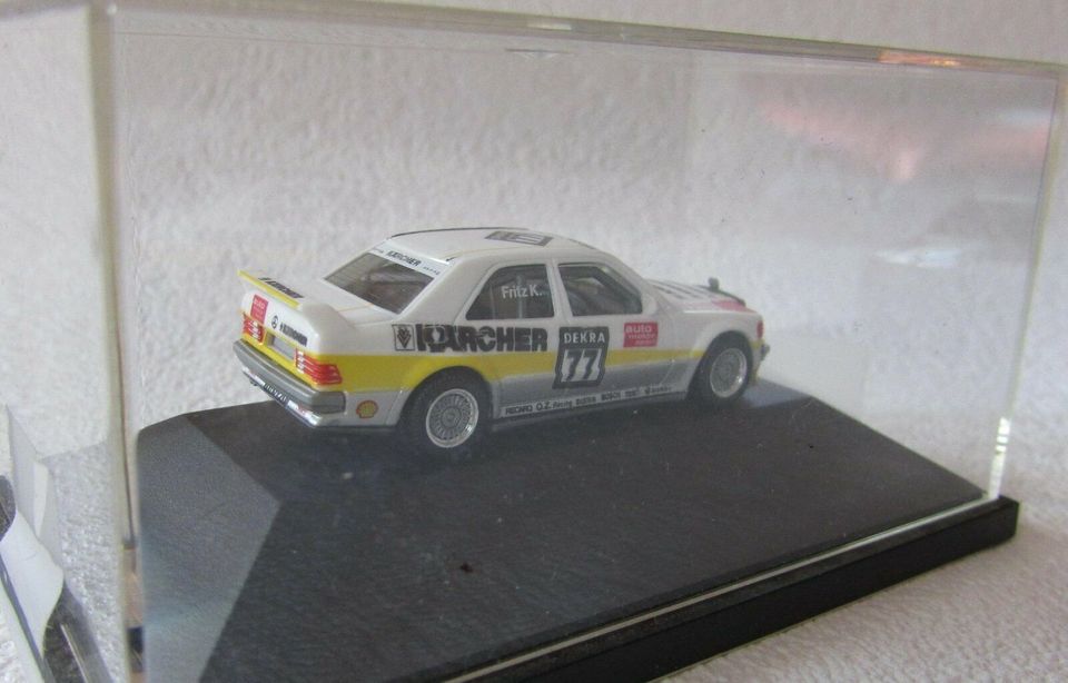 Herpa 3523 AMG MB 190E 2.5-16 Evolution Fritz Kreuzpointner Nr.77 in Berlin