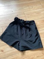 Schwarze Stoffshorts Hotpants von Stradivarius Hannover - Linden-Limmer Vorschau