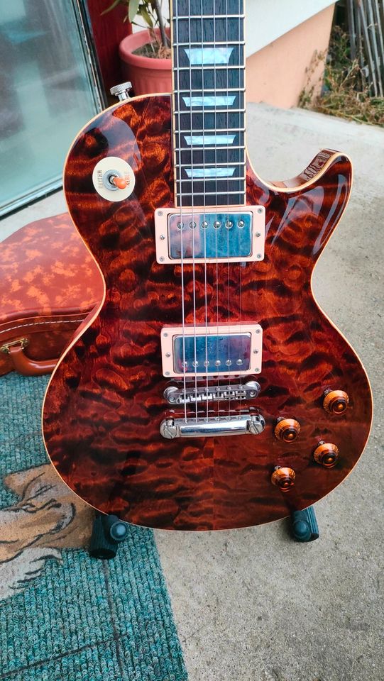 Tokai Love Rock (Les Paul) LS85Q in Heiligenhaus