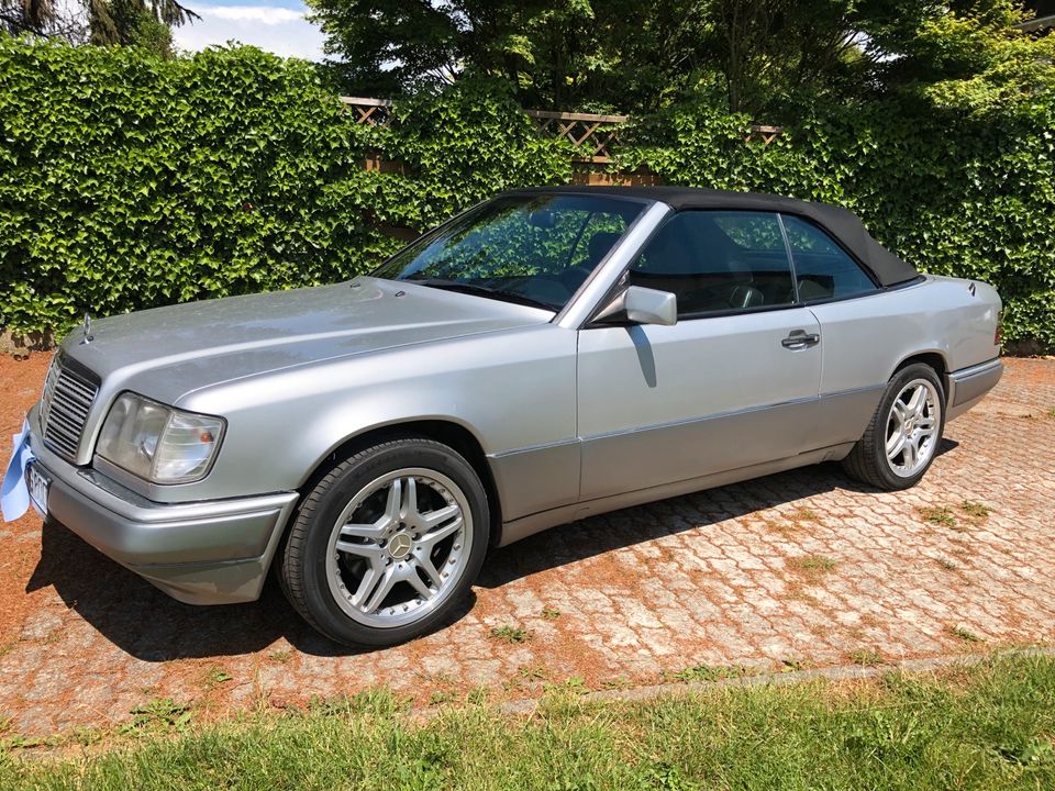 Mercedes W124 Cabrio E220 in Horhausen (Westerwald)