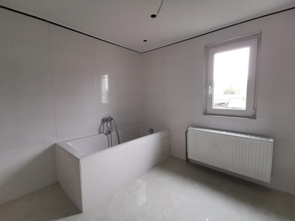 Doppelhaushälfte in 56462 Höhn! Heizung neu! Bäder neu! in Höhn