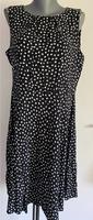 Kleid Schwarz Weiß Gr.44 von Montego Neuwertig! Berlin - Spandau Vorschau