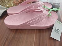 Neu! Crocs Zehentrenner Damen Gr. 41 Berlin - Reinickendorf Vorschau