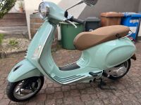 Vespa Primavera 50ccm, nur 686km gelaufen Hessen - Bruchköbel Vorschau