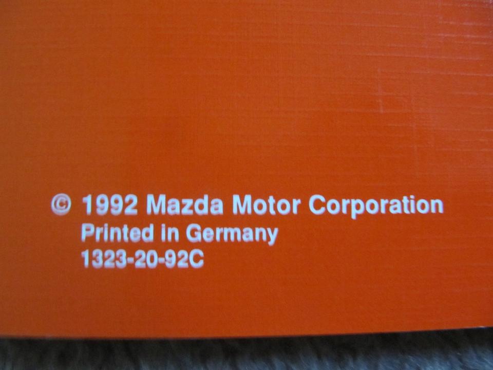 Mazda 626 Station Wagon Werkstatt - Handbuch Ergänzung 3/92 in Klausdorf