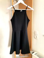 schwarzes kurzes Sommerkleid H&M Gr. 36 Baden-Württemberg - Ditzingen Vorschau