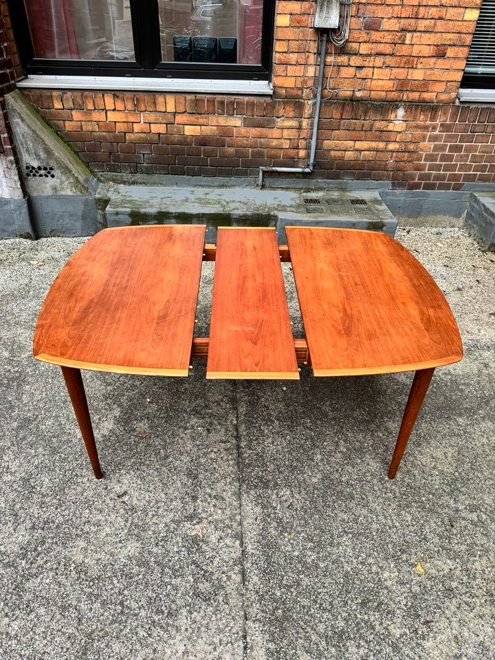 Esstisch erweiterbar > 210cm Teak Tisch danish Design Vintage Esszimmertisch Teakholz Dänemark 60er Retro in Berlin