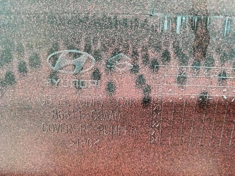 Hyundai i20 GB Stoßstange hinten PDC 86611-C8AA0 ab 2018 in Bochum