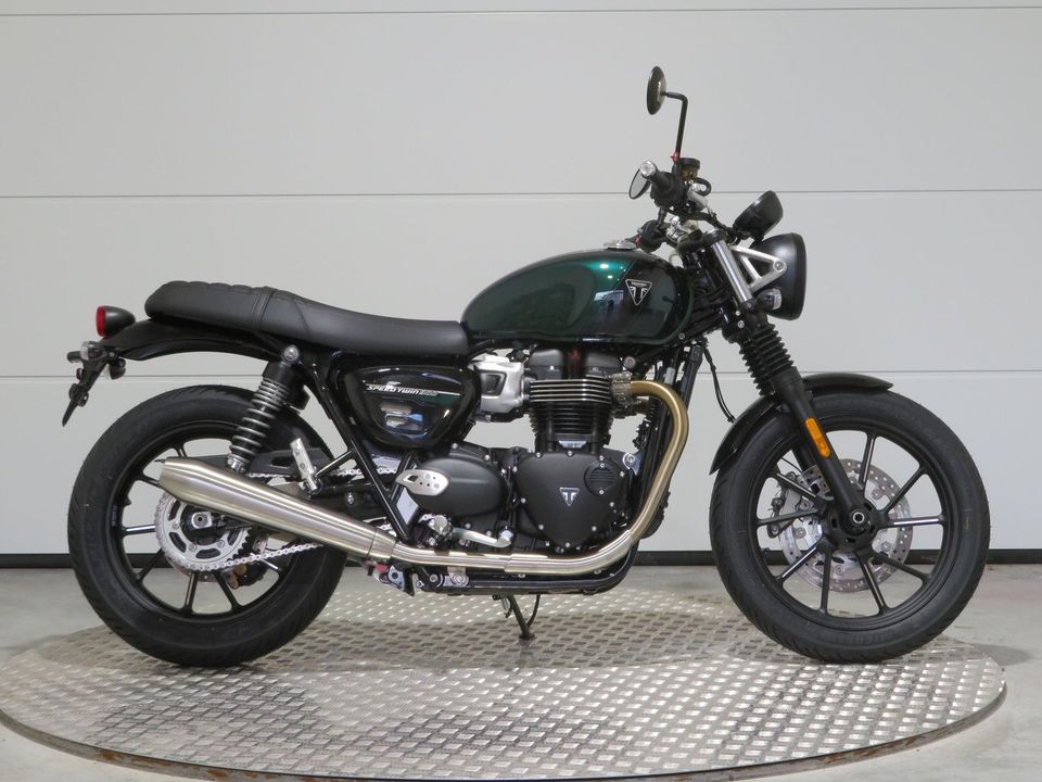 Triumph Speed Twin 900 in Neureichenau