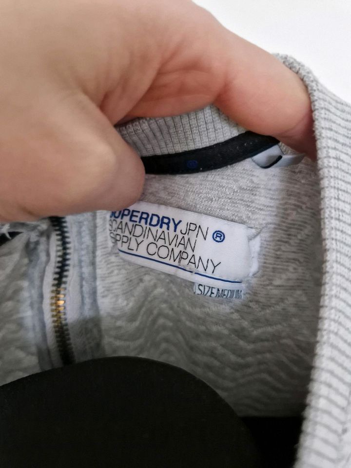 Superdry Damen Pullover Gr M wie 36 38 grau in Lauenbrück