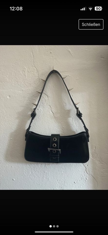 Mini Shoulderbag Handtasche mit Nieten in Berlin