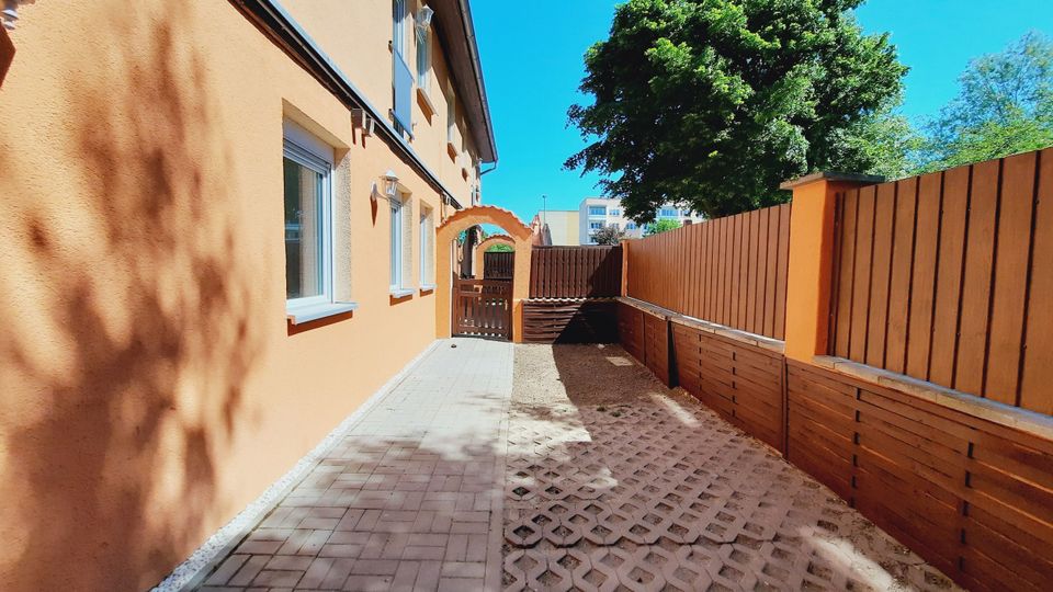 Ihre neue freundliche 4- Raum-Wohnung mit Terrasse! in Aschersleben