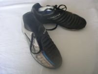 Fußballschuhe Umbro 50 fifty schwarz silber Gr 39 - 40 Nordrhein-Westfalen - Bad Münstereifel Vorschau