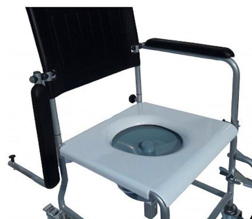♿️ Rollstuhl / Toilettenstuhl mieten / ausleihen ♿️ in Buch a. Erlbach