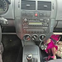 vw pollo  1.2 16v  1 HAND MIT SCHEKEFT  HEFT Hessen - Gießen Vorschau