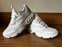 Nike Zoom Air Fire sneaker 36,5 Nordrhein-Westfalen - Büren Vorschau