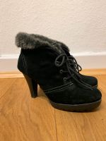 Tamaris Winterschuhe Highheels 37 Wildleder Hessen - Kassel Vorschau