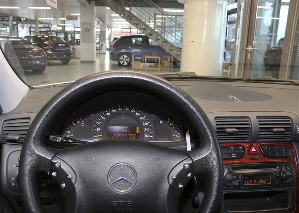 Mercedes-Benz C 220 T Classic ohne Tüv in Wolfsburg