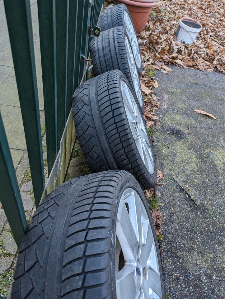 Ford 4 Loch Felgen Sommerreifen Alu 215/40 R17 in Duisburg