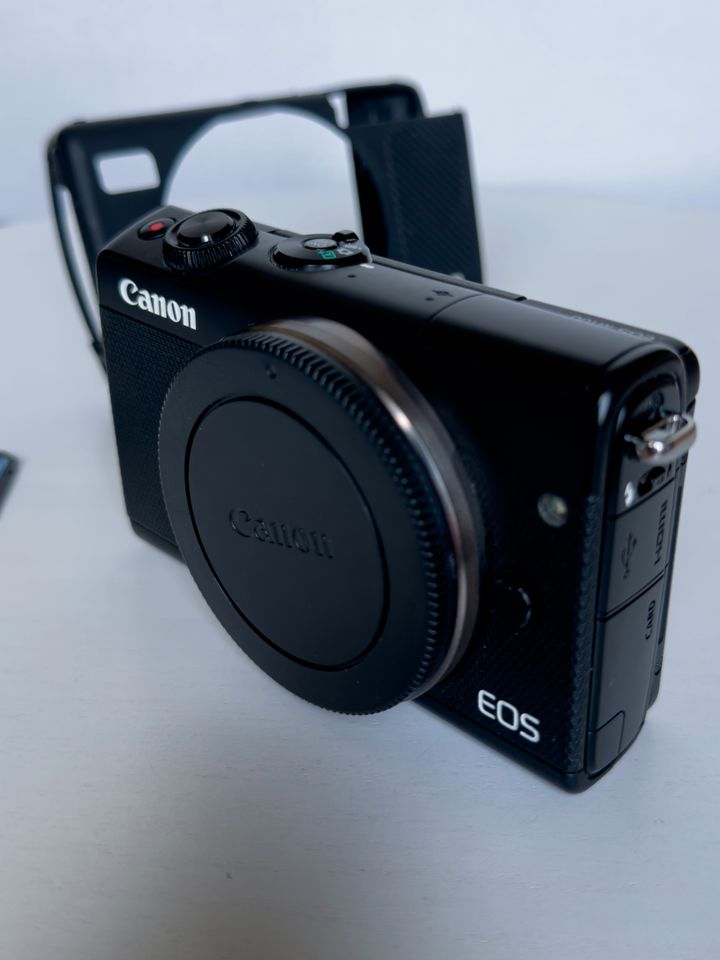Canon EOS M100 Body Gehäuse Spiegellose Systemkamera in Berlin