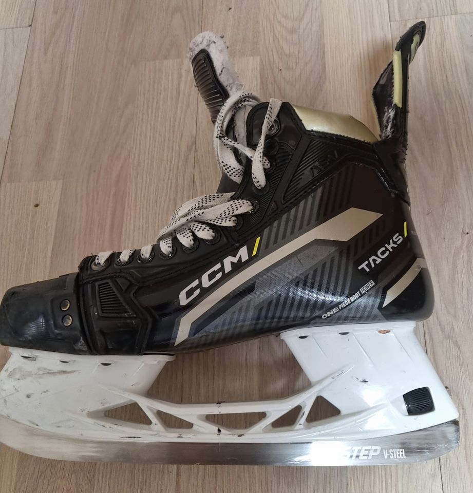 CCM Tacks ASV Eishockey Schlittschuhe Gr, 11 Regular Fit - EU47 in Hamburg